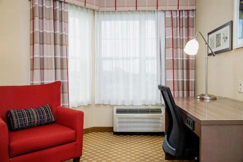 Country Inn & Suites by Radisson, Milwaukee West (Brookfield), WI image 3