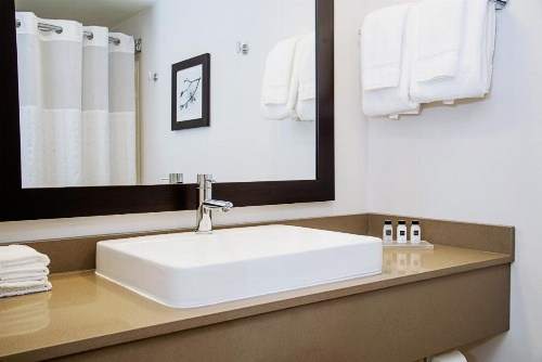 Country Inn & Suites by Radisson, Milwaukee West (Brookfield), WI image 7