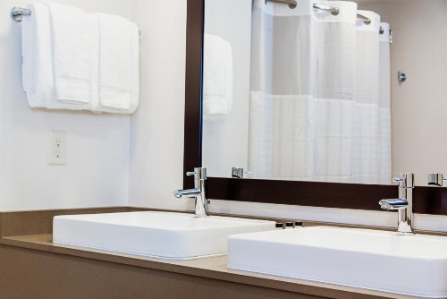Country Inn & Suites by Radisson, Milwaukee West (Brookfield), WI image 30